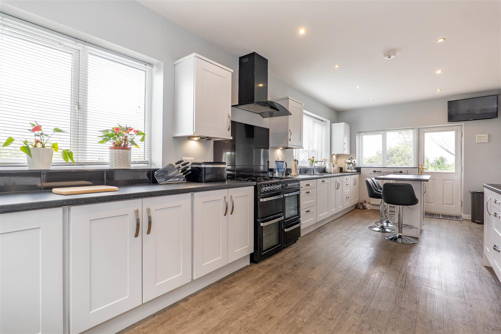4 bed property in Liverpool Road, Preston